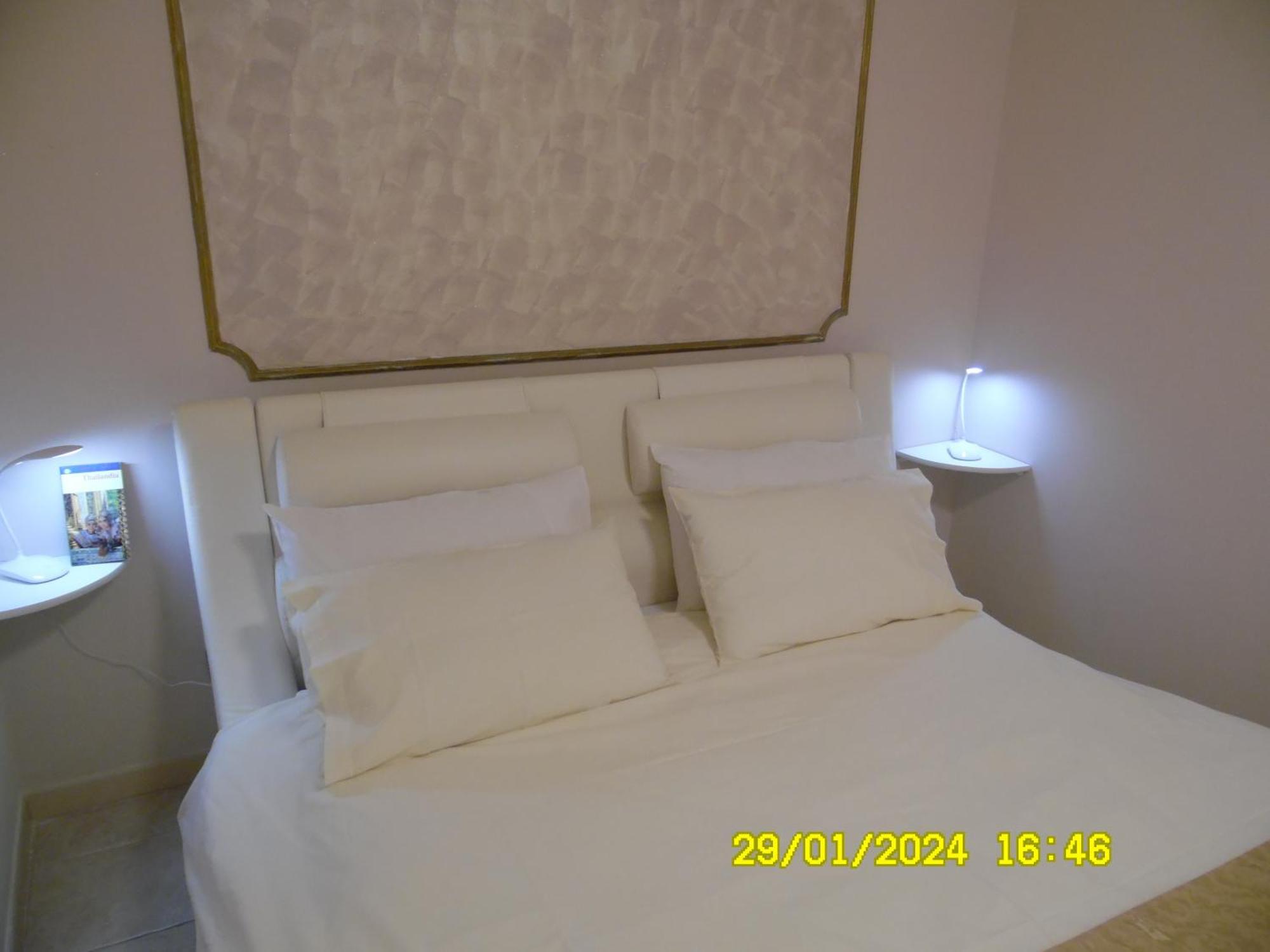 La Casa Di Giuditta - B&B Casa Vacanze - Ramacca Εξωτερικό φωτογραφία